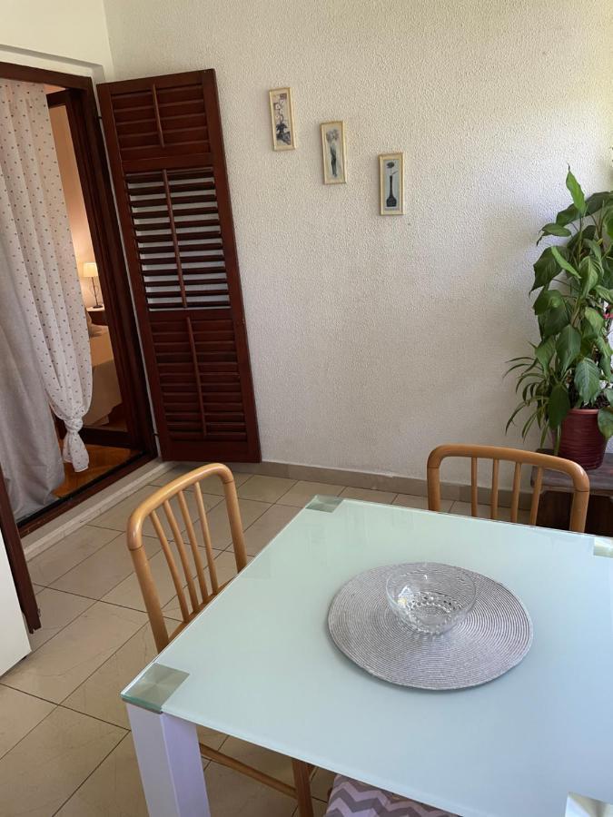 Gorana studio apartment Jelsa  Esterno foto